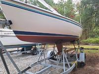 Catalina Capri 22