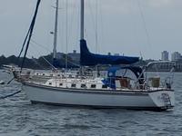 Endeavour E35