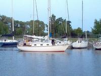 Cape Dory CD28