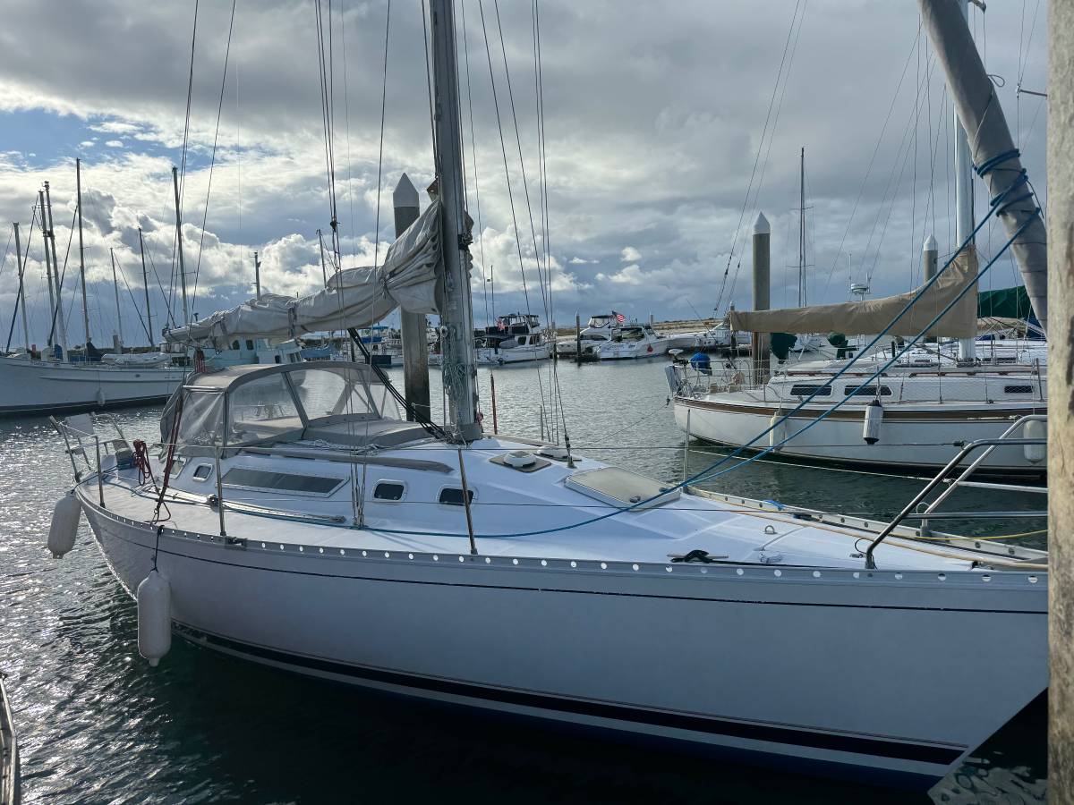 1988 Beneteau 345 First